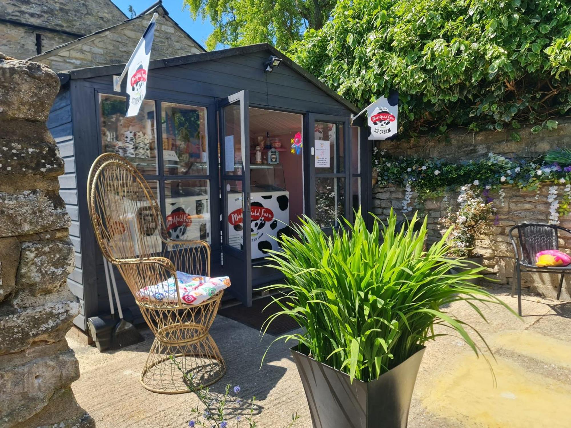 The Ship Inn Oundle Exterior foto